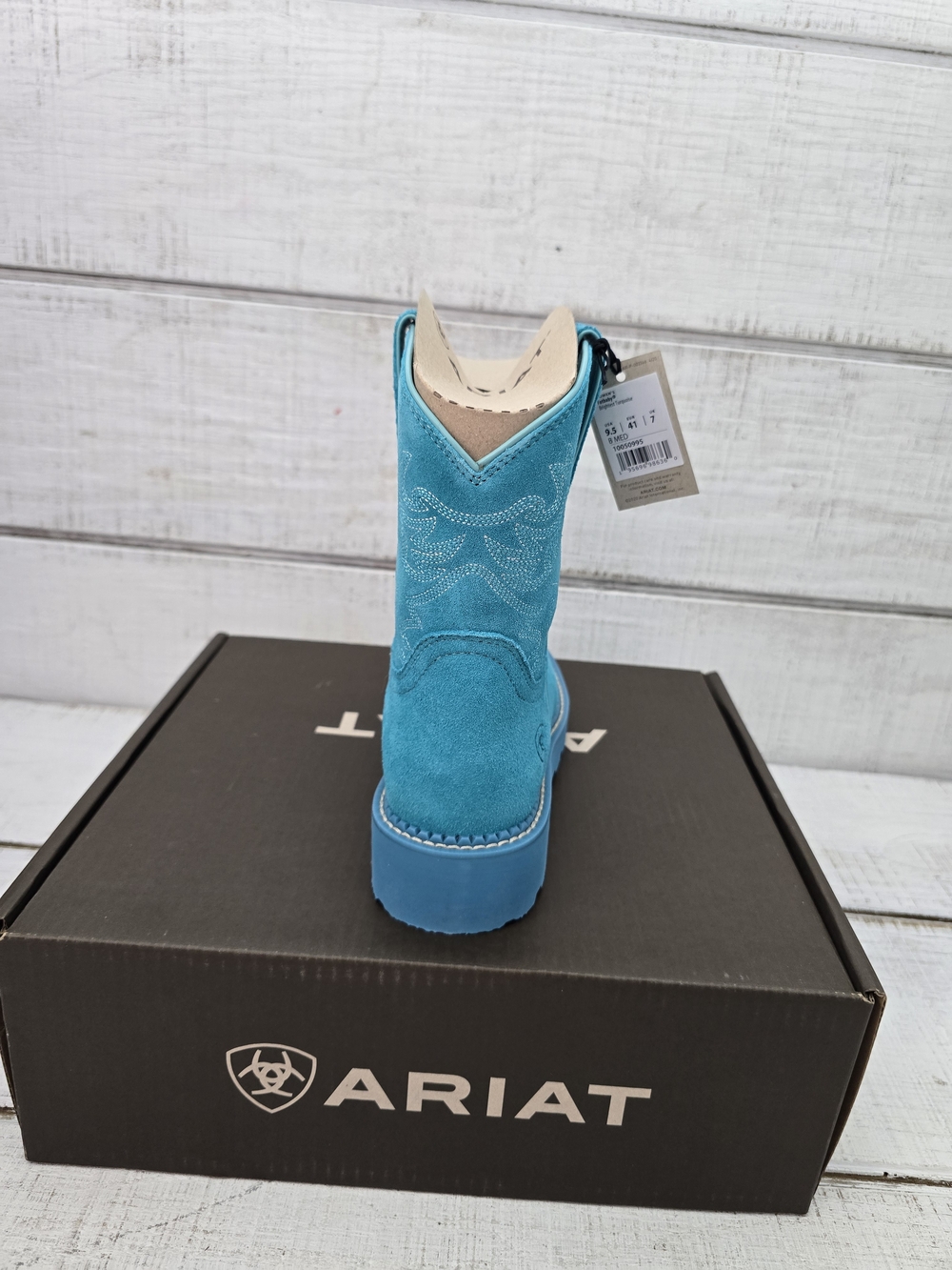 Turquoise Ariat Fatbaby's 🩵 - Picture 5 of 5